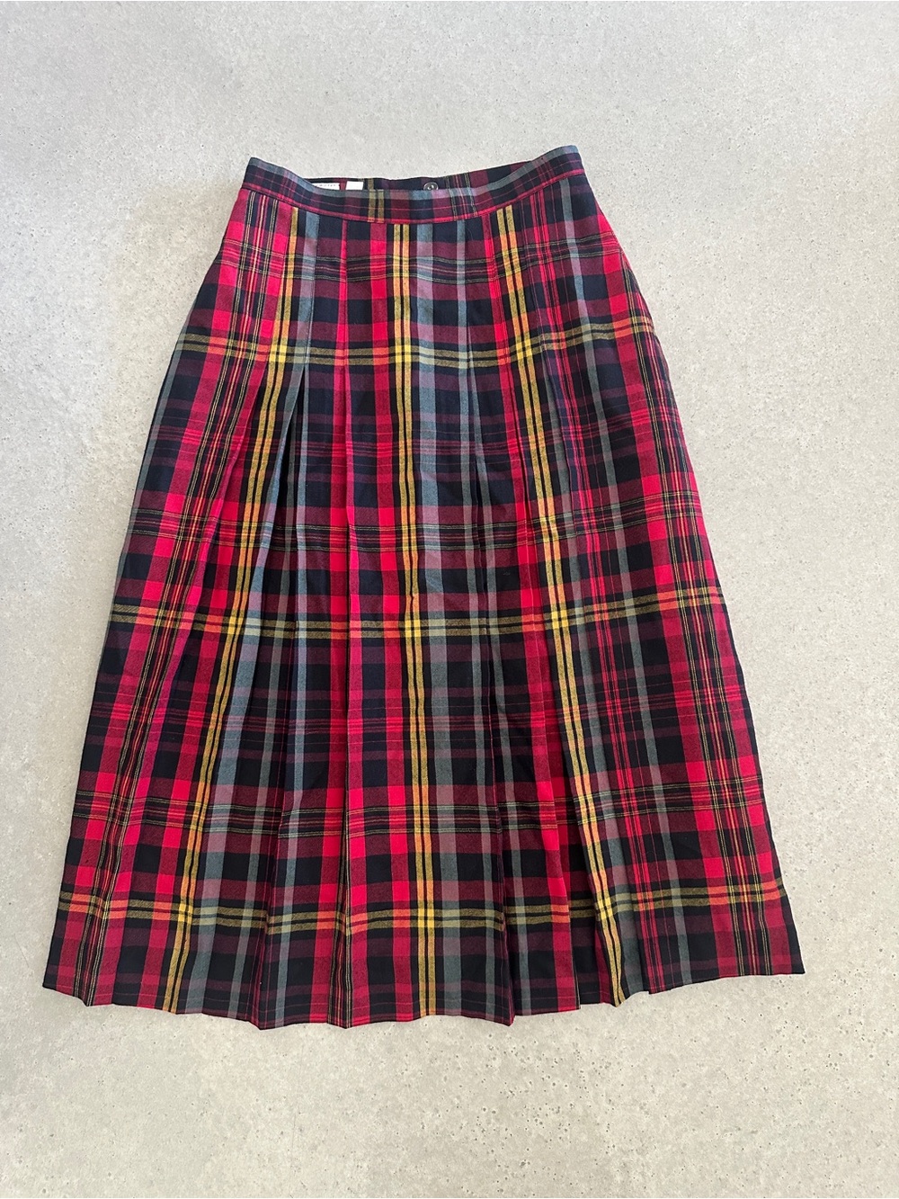 Jos. A. Bank Red, Black & Yellow Plaid Pleated Midi Skirt